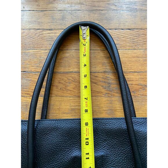 BANANA REPUBLIC Black Pebbled Leather Shoulder Bag (NWOT) - Picture 14 of 14